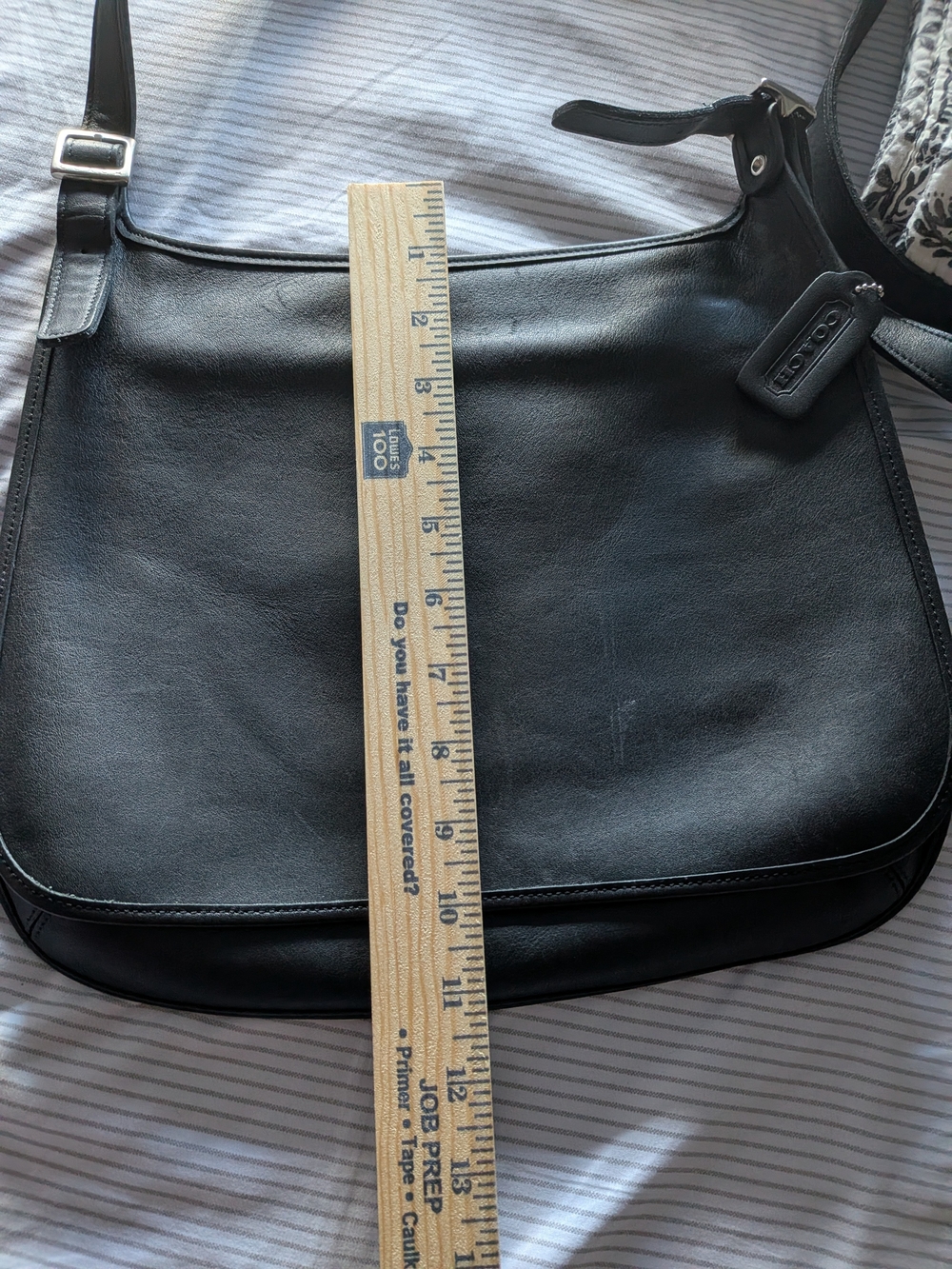 Coach Classic Black Leather Crossbody Bag - Excellent Condition - Picture 3 of 9